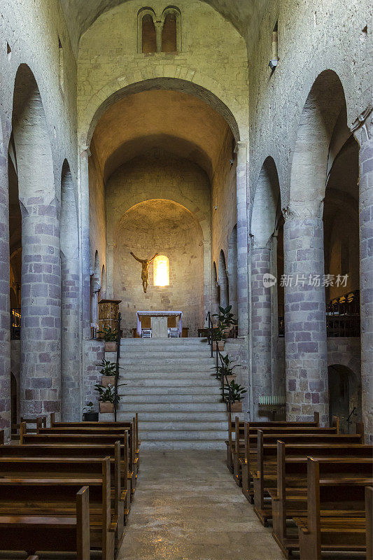 圣费利斯修道院，建于12世纪早期的一个偏僻的地方(Giano dell’Umbria，翁布里亚，意大利)